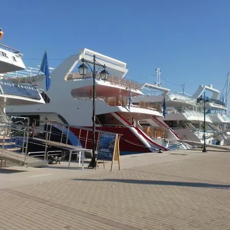 Pensjonat Zone 4*